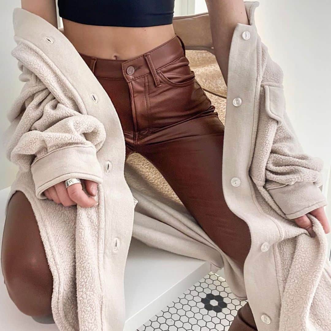 motherdenimのインスタグラム：「🤎 The Insider Ankle in Faux Show Tortoise Shell 🤎 via @carusocarusomi」