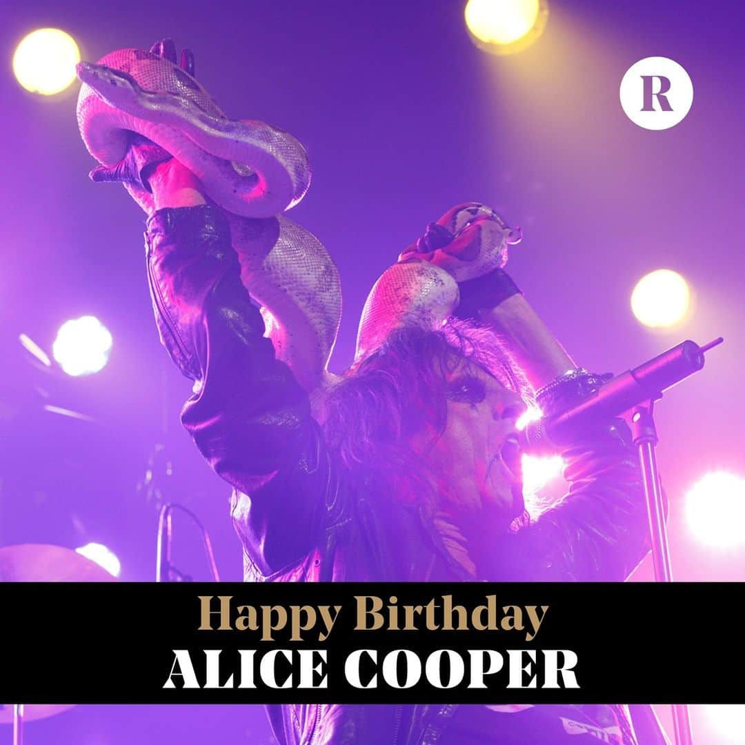 Revolverさんのインスタグラム写真 - (RevolverInstagram)「Happy birthday, Alice Cooper! 🐍 We're not worthy.」2月5日 5時04分 - revolvermag