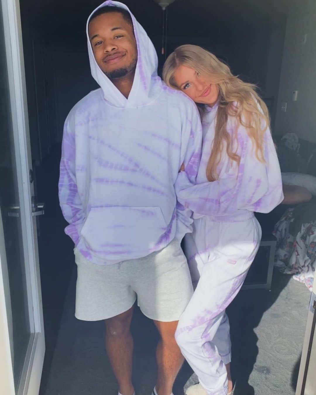 ペイジュ・ハイランドのインスタグラム：「VS came out w a unisex line & bam @jay is the newest angel」