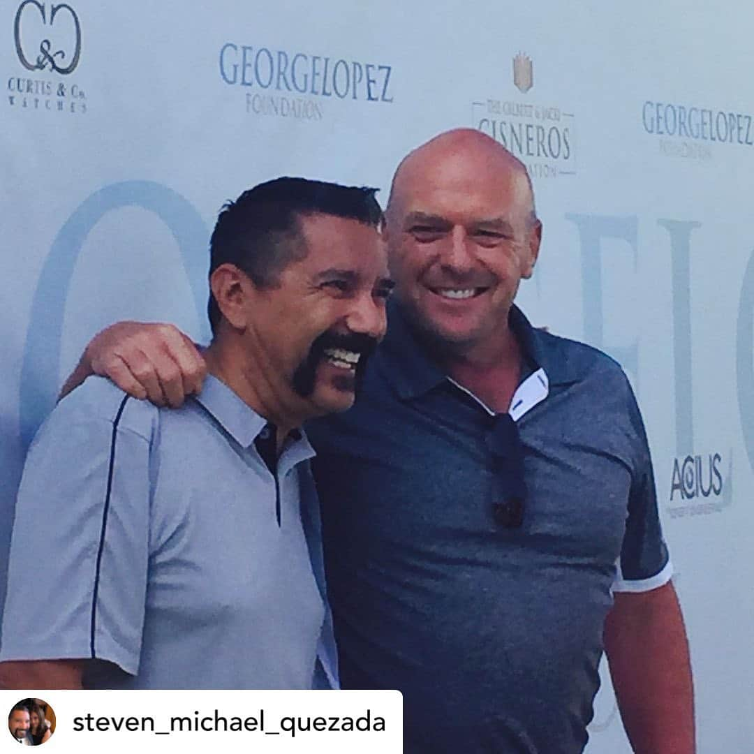 ディーン・ノリスさんのインスタグラム写真 - (ディーン・ノリスInstagram)「#bestbuds」2月5日 5時51分 - deanjnorris