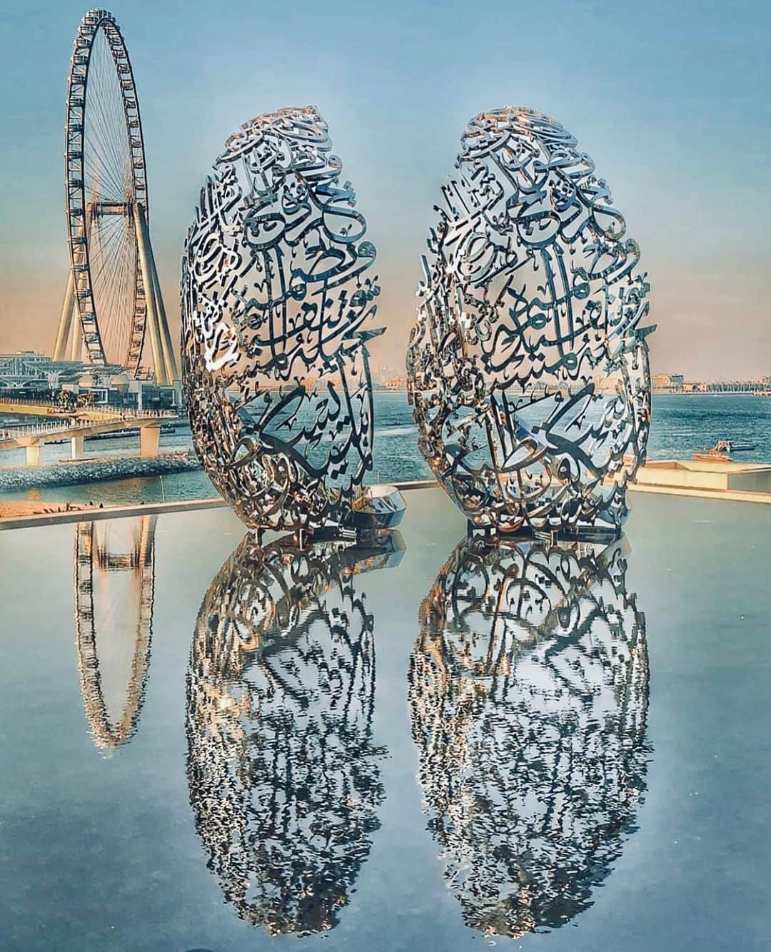 アンドレア・ヴェルソワのインスタグラム：「On my way... #beautifuldestination #placestovisit #newhotel #theadress #dubaimarina @visit.dubai」