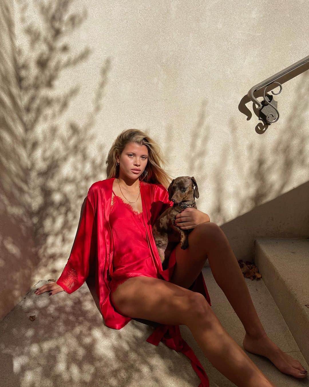 ソフィア・リッチーのインスタグラム：「The best kind of valentine ♥️ @victoriassecret #ItsALoveThing #VSValentines #ad」