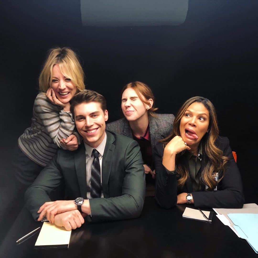ノーラン・ジェラード・ファンクのインスタグラム：「So grateful to be a part of this incredibly talented @sagawards nominated cast!! Thank you to our phenomenal showrunners, casting directors, producers, writers, studio, network and SAG members! Go vote! 🏆」