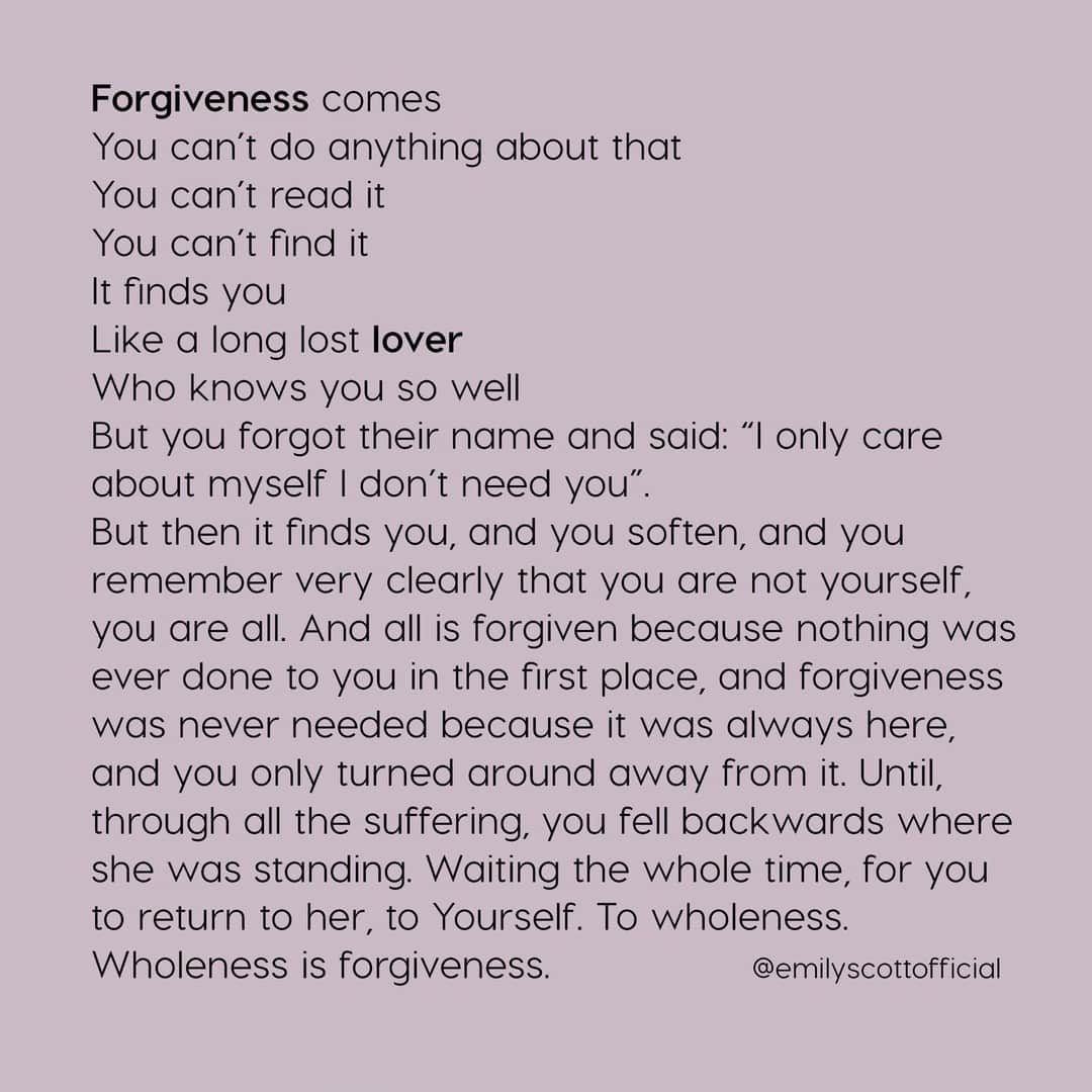 エミリー・スコットのインスタグラム：「Sometimes, this little story I wrote down, I read back and forget how I ever could have written it. Forgiveness isn’t easy sometimes, even now, I feel like it happens when it wants!」