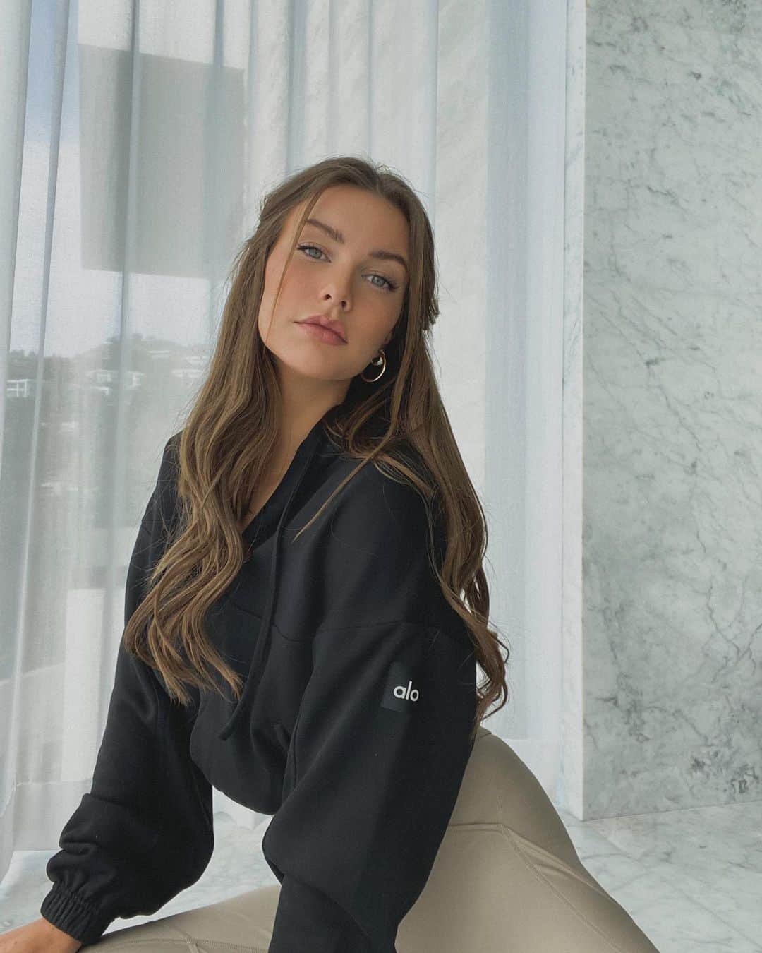 Katelyn Byrdのインスタグラム：「🌩 @alo」