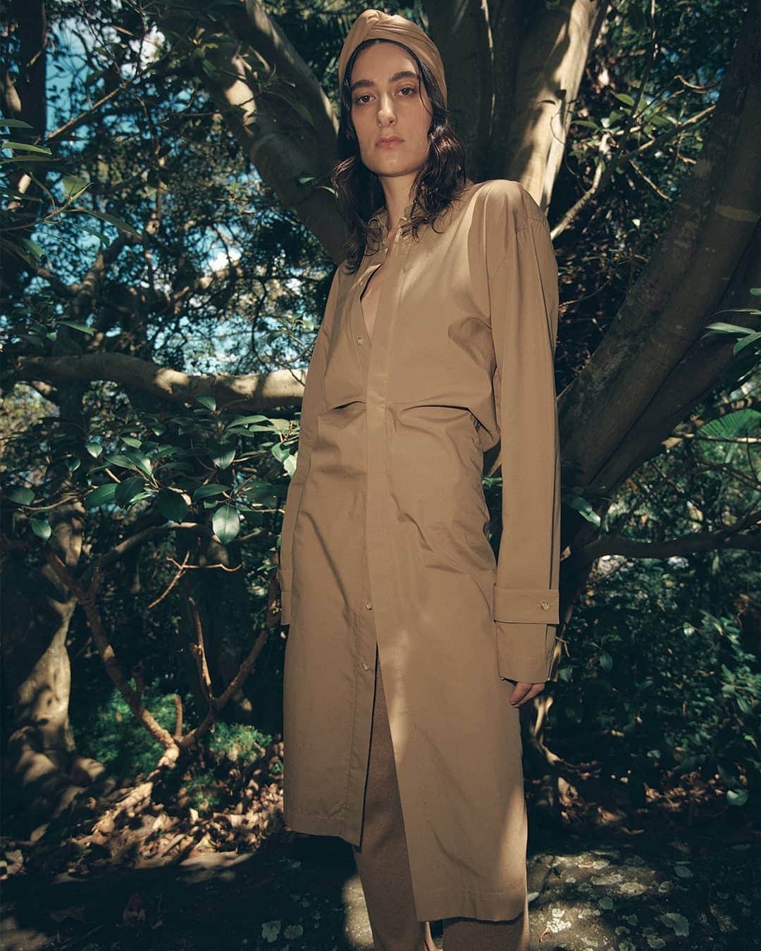 ベイシークのインスタグラム：「new arrivals. the cotton cinched waist long sleeve dress. ​ discover pre collection 21, available online and in-store now. ​ ​ ​#bassike」