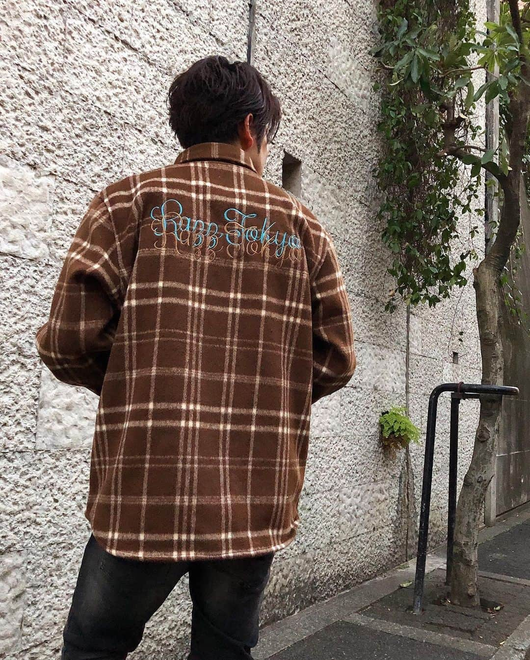 石鍋正寿さんのインスタグラム写真 - (石鍋正寿Instagram)「@razztokyo  RAZZIS Plaid CPO Wool jacket  めちゃくちゃカッコ良すぎる‼️ ・ ・ #razztokyo」2月5日 17時37分 - masatoshi.i