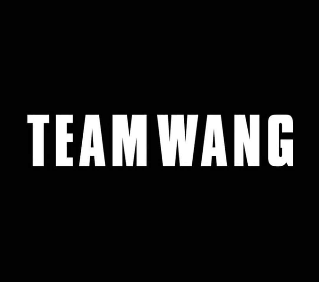 AYINさんのインスタグラム写真 - (AYINInstagram)「・ ・ ・ ・ ・ launch tomorrow⚡️ TEAM WANG COOKIES - 【THE VELVET】 @teamwang  @teamwangdesign  @jacksonwang852g7  ・ ・ ・ ・ ・ 2/6(sat)〜 available at main store and shinsaibashi parco store  & online store✔️✔️ https://ayin.fashionstore.jp/ ・ ・ ・ 【営業時間】 本店12:00〜21:00 心斎橋PARCO店10:00〜20:00 オンラインストア10:00〜 ・ ・ ・ ・ 【発売に関しまして】 より多くのお客様にご購入いただけますよう同一商品のご購入はお一人様2点までとさせていただきます。 商品のご予約、お取り置きはお断りさせていただきます。 また新型コロナウイルス感染拡大予防といたしまして、店頭が大変混雑した場合、入店制限させていただく場合もございます。 店頭販売は先着順にてご案内させていただきます。 商品は売り切れ次第販売終了となります。 ・ ・ ・ #teamwang #teamwangdesign #thevelvet #jacksonwang #AYIN」2月5日 18時04分 - ayin_japan