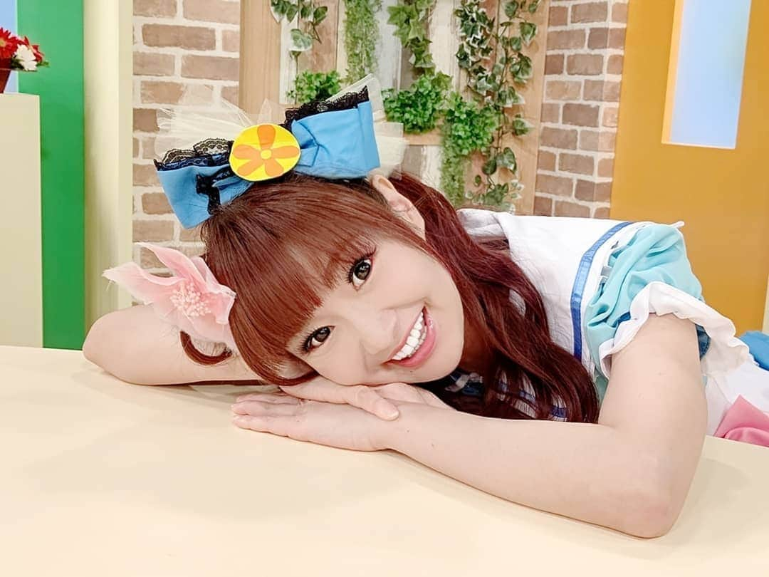 さゆりさんのインスタグラム写真 - (さゆりInstagram)「YouTube『かつみ❤️さゆりのボヨヨンチャンネル』アップしましたぁ🤩 今回ほんとに見て頂きたく思います!🤣  #何故なら今回の #美容ヨーン #さゆりがたまたまやってきた事ではなく❕ #もっと早く知ってやりたかった事なんです❕❕🤣🤣 #一日も早く始めて頂きたい事です🤩 #知った半年前から #必死にやってます😅💦💦 #究極に大事だと思う美容です〰🤣 #今回は是非見て頂きとうございます〰❕🥰 #かつみさゆり#さゆり #youtube#ボヨヨンチャンネル」2月5日 18時11分 - katsumisayuri_sayuri