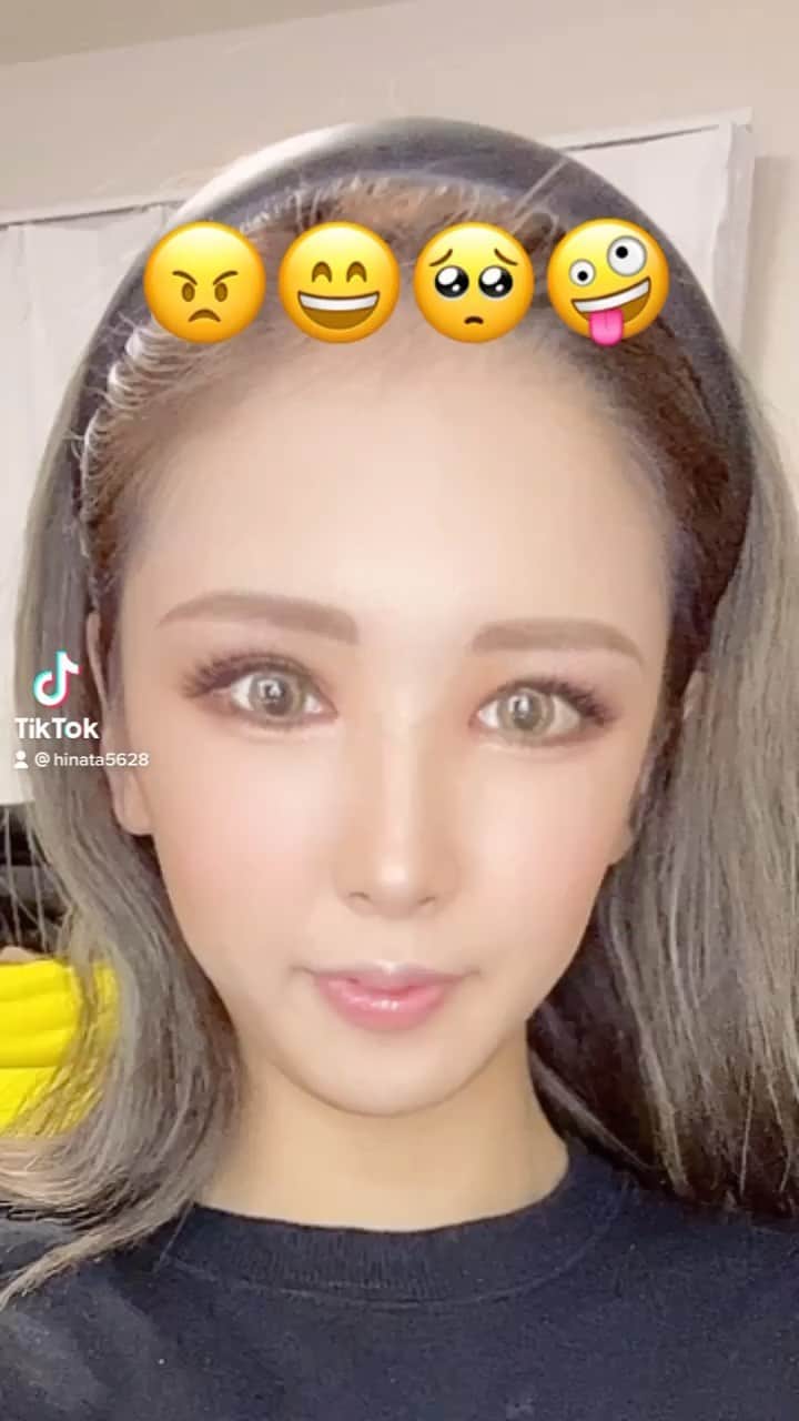 藤咲ひなたのインスタグラム：「なんまぶすwwww 自分でジワるwwww  P&J 札幌市中央区南４条西３丁目 N-プレイスビル 5F 011-518-1444 💋藤咲ひなた💋  #バルセロナグループ #キャバ嬢 #キャバクラ #北海道 #札幌 #すすきの #美女 #美人 #美容 #ラウンジ #ガールズバー #飲み屋 #水商売 #呑み #キャバ #かわいい女の子 #さっぽろ #ニュークラ嬢 #ポケパラ #ナイツ #ニュークラ #すすきのグルメ #札幌観光 #likeforlike #follow4follow #ドレス #シャンパン #キレイ #顔だけどあっぷ #tiktok」