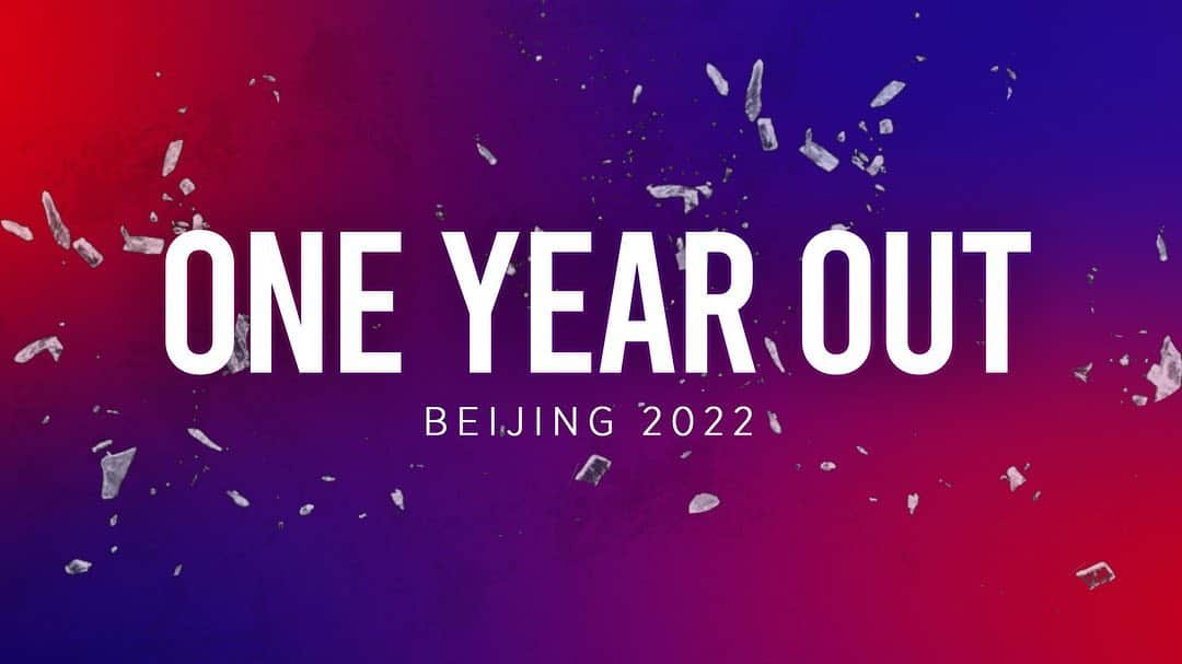 ジェシカ・カラランのインスタグラム：「1,096 days down, 365 days to work out butts off!! The daily grind continues.... 🇺🇸 You ready @bj.81 ??? 💪🏽⛸ 💫  @beijing2022」