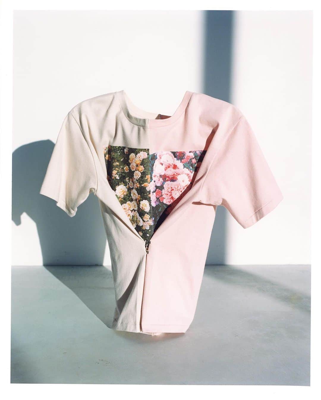 ファーファーのインスタグラム：「【CATALOG】 2021 SPRING COLLECTION  tops ¥8,000＋tax  プロフィールリンクより 最新のデジタルカタログをチェック！  @furfur_official @furfur_official_staff  #FURFUR #ファーファー」