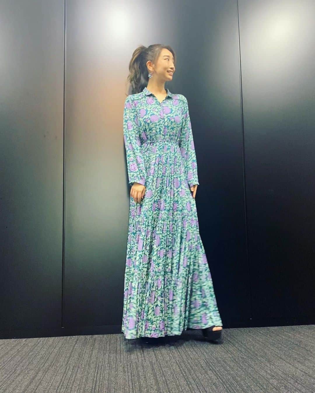 木嶋真優のインスタグラム：「【オンエア情報】 今夜！ 2/5 (金) 19:00-NHK BS4K #中村芝翫 さん #磯村勇斗さんと。  #魂のタキ火 (再)」