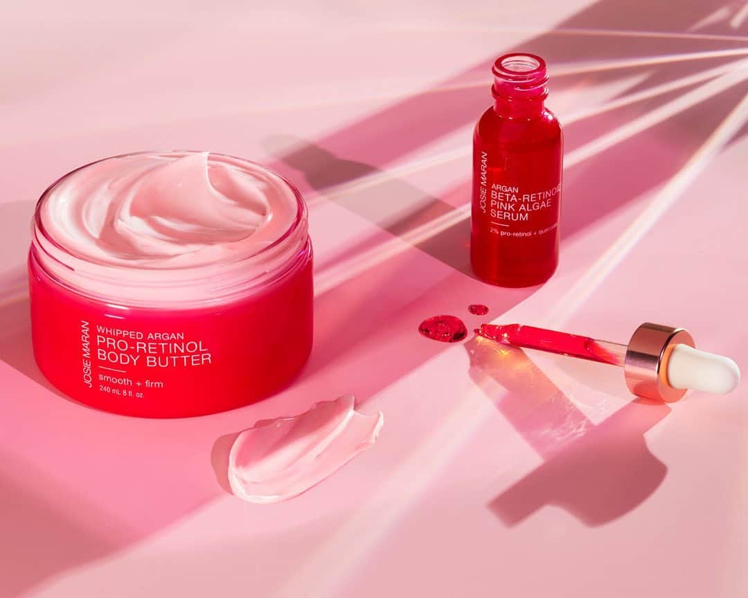 ジョジー・マランのインスタグラム：「You can now experience the smoothing & firming benefits of Pro-Retinol from head-to-toe 🌸   ✔️ Our Argan Beta-Retinoid Pink Algae Serum is made for the face and neck. It’s a concentrated serum that helps smooth fine lines and wrinkles.  ✔️ Our Whipped Argan Pro-Retinol Body Butter is made for your body. You can use it on your neck, arms, legs, décolletage... anywhere you want to add hydration, firm up skin, and smooth out bumpy texture. ✔️BOTH are made with naturally-derived and organic ingredients that give you the benefits of using a retinol without any of the flakiness, redness, or dryness.    Shop our retinol line in @sephora, @sephoracanada and our website」