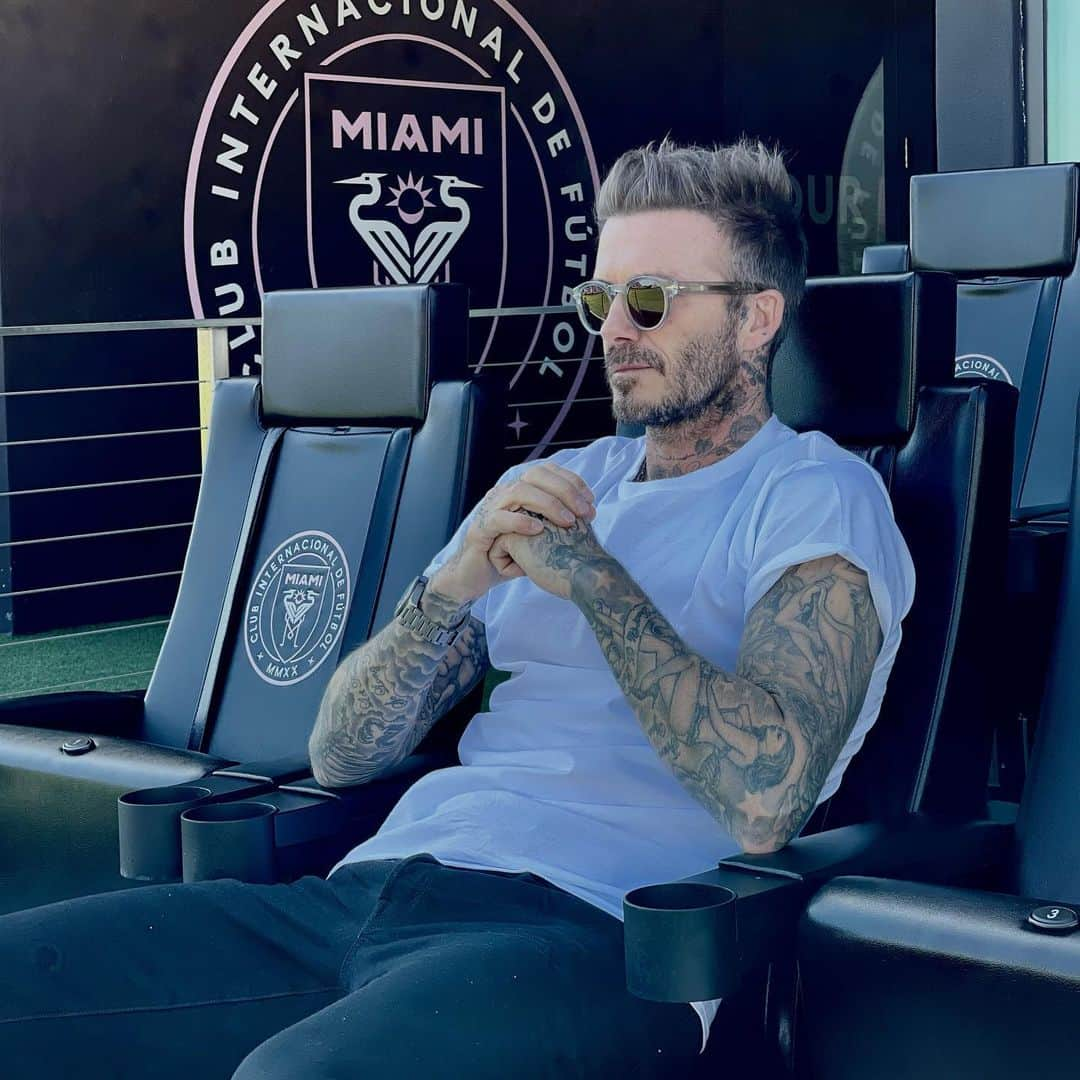 デビッド・ベッカムさんのインスタグラム写真 - (デビッド・ベッカムInstagram)「Sat here in our stadium feeling proud of what we have built @intermiamicf . Ready for this season to start ⚽️」2月5日 11時42分 - davidbeckham