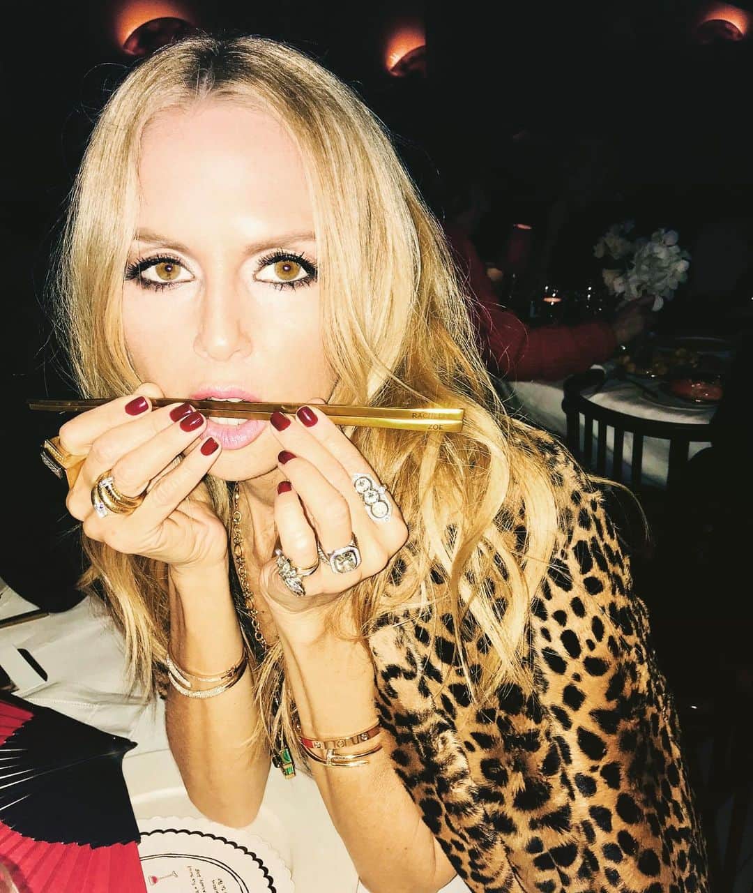 レイチェル・ゾーのインスタグラム：「I look a bit crazy and definitely was #overserved 🥂 but this was one of those epic #NYFW nights I miss so much #TBT XoRZ」