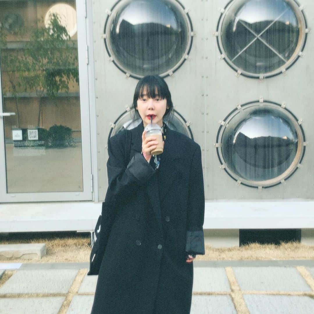 soy kimのインスタグラム：「일년전」
