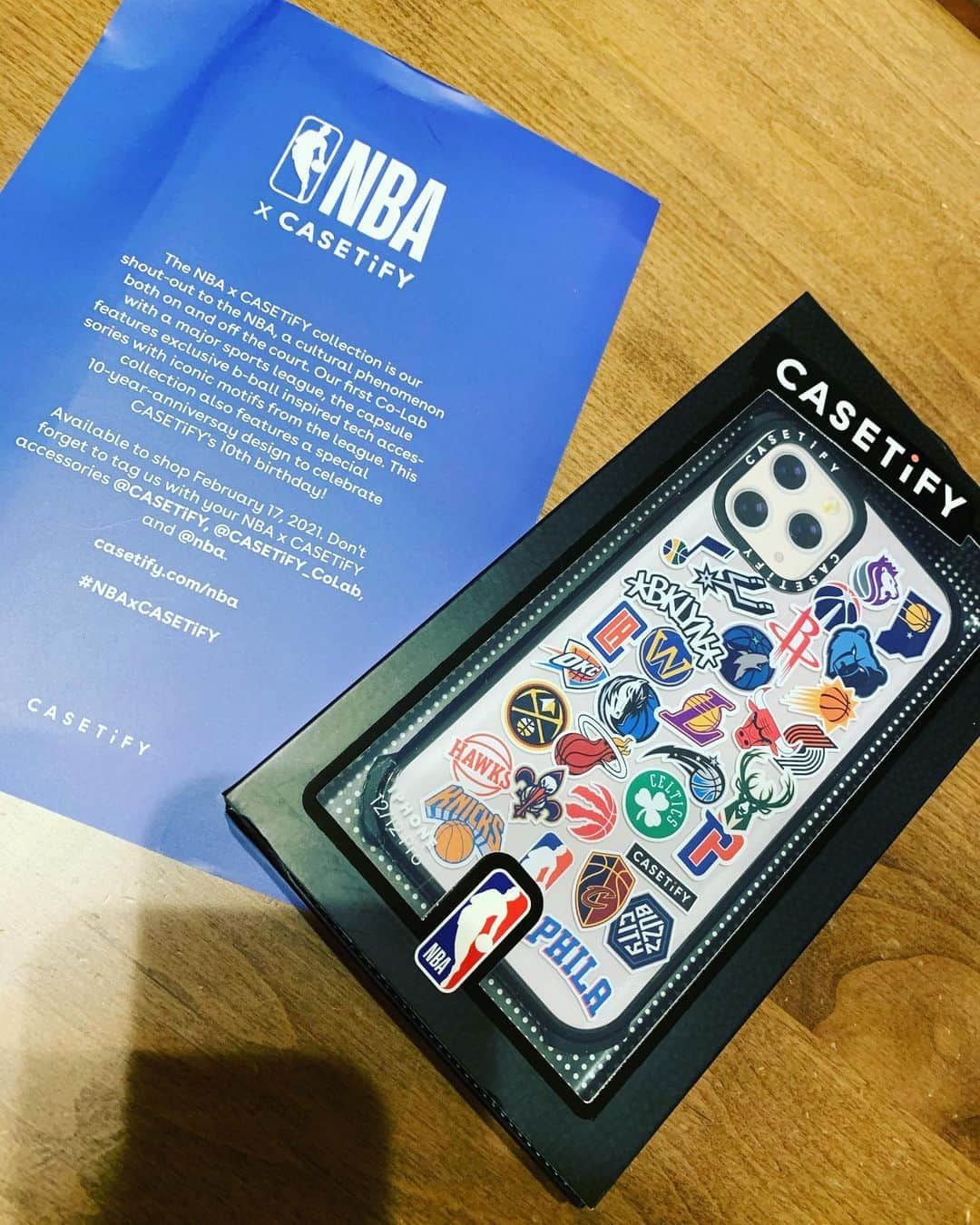 石井講祐のインスタグラム：「NBAグッズはいつもテンション上がる👍 いい感じ😚 @CASETiFY_jp  #NBAxCASETiFY  #CASETiFY」