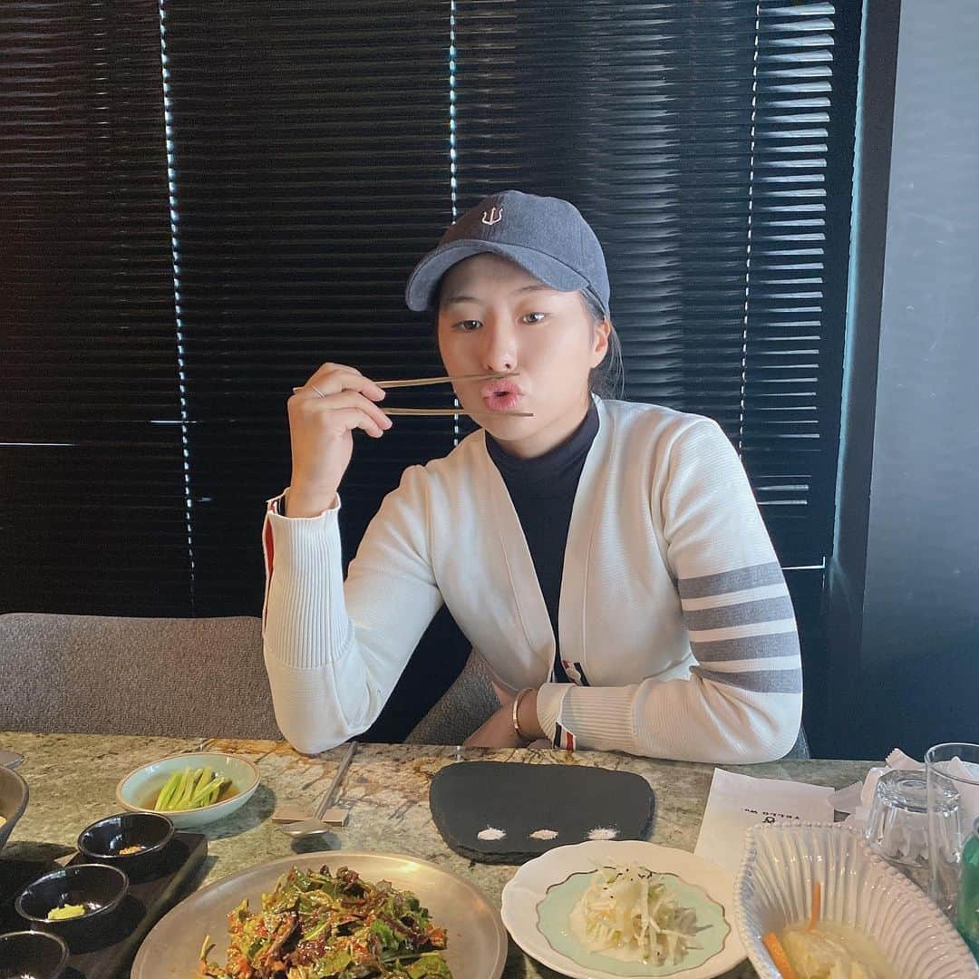 イ・ジョンウン6さんのインスタグラム写真 - (イ・ジョンウン6Instagram)「🍽🥩🍴😁」2月5日 15時28分 - __________6ix