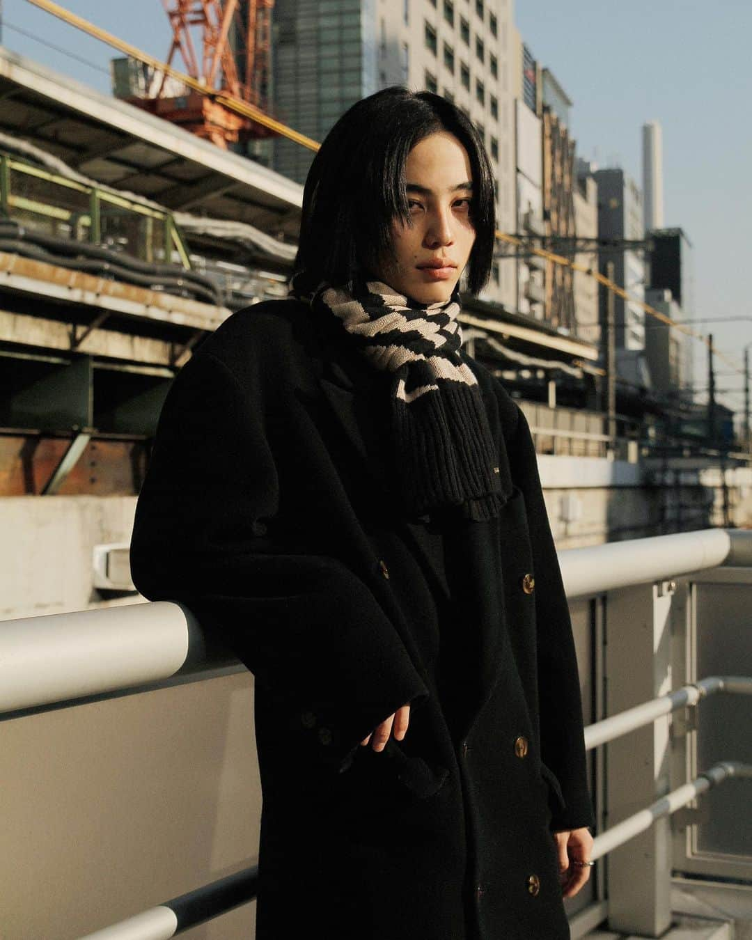 Droptokyoさんのインスタグラム写真 - (DroptokyoInstagram)「TOKYO STREET STYLE Name: @inanoho  Occupation: Model Coat: #JeanPaulGaultier Muffler: #CalvinKlein Shoes: #TROENTORP #streetstyle#droptokyo#tokyo#japan#streetscene#streetfashion#streetwear#streetculture#fashion#ストリートファッション#コーディネート ⁣⁣ Photography: @yuri_horie_」2月5日 15時42分 - drop_tokyo