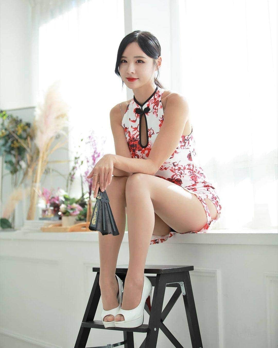 アジアの綺麗なアイドルのインスタグラム：「➱ Follow Me @asiangirls.idol  ➱ Like❤️ leave any comments(ᵔᴥᵔ)  Also my 2nd page @cutegirls.idol   Photographer @love_215_u   All rights belong to their creators No copyright infringement intended Contact me for fixing it」