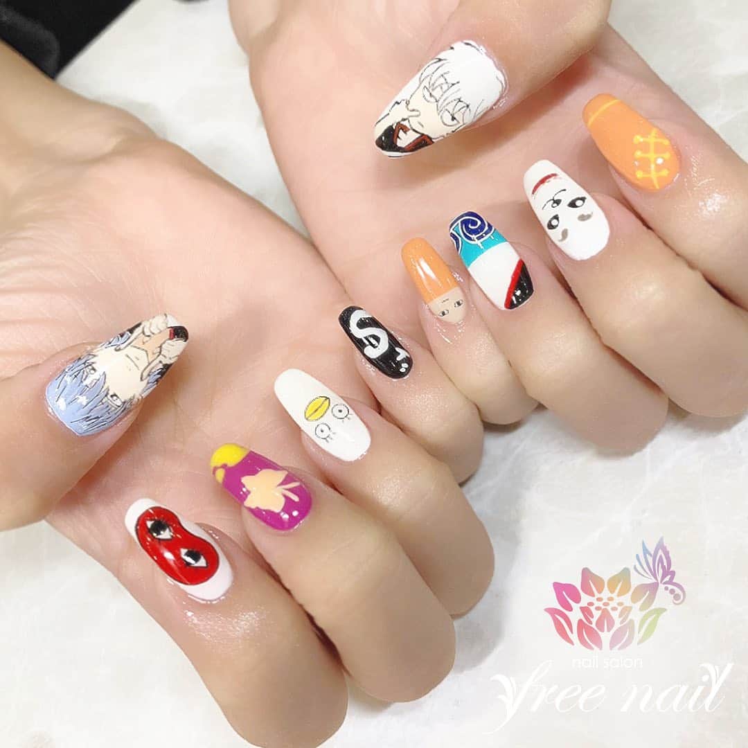 free nail フリーネイルのインスタグラム：「. お客様ネイル💅🏻🐮✨ . 銀魂ネイル⚔✨ . 痛ネイルもfreenail にお任せ💁🏻‍♀️💗 . ご来店ありがとうございました🙇🏻‍♀️🙇🏻‍♀️🙇🏻‍♀️💗 . #ネイルアート #ジェルネイル #ネイルサロン #大阪ネイルサロン #ネイルデザイン #ネイルチェンジ #銀魂ネイル #手書きネイル #痛ネイル #キャラクターネイル #カラフルネイル #オレンジネイル #デザインネイル #トレンドネイル #ポップネイル #派手ネイル #ロングネイル #冬ネイル #winternails #nailsart #nailsdid #美甲 #日式美甲 #日式美甲胶 #日本美甲师 #日本美甲老师 #美甲上课 #日本胶 #フリーネイル #freenail」