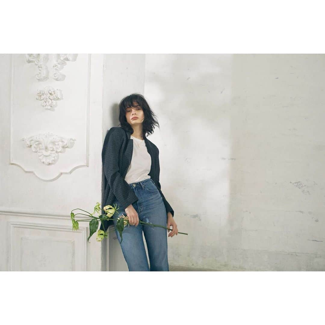 Moname Official Instagramさんのインスタグラム写真 - (Moname Official InstagramInstagram)「. 2021Spring&Summer  . Moname ONLINE に 2021ssのアイテムが随時公開されます✨ 詳細はプロフィール欄からURLをチェック！  MILLA -Straight- No.41111007col.LBL . #2021ss#new#moname#denim#モナーム#デニム#ファッション#春コーデ#フレンチ#コーデ#カジュアル#シンプルコーデ#春#春服#イージーパンツ#イージー#大人カジュアル#カジュアルコーデ#ストレート」2月5日 16時36分 - moname.official