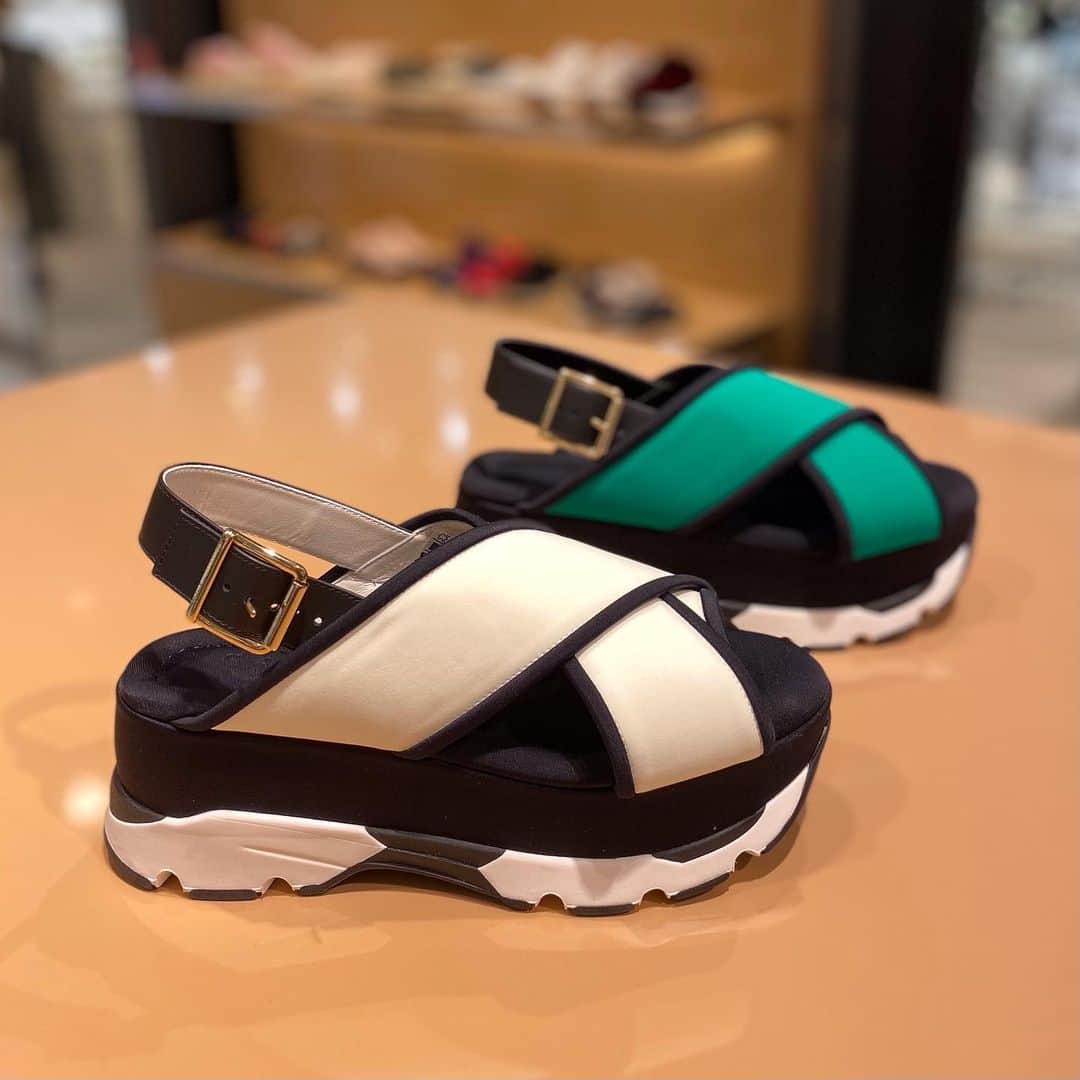 のインスタグラム：「MARNI SS21 COLLECTION At 4F Shose Gallery #Hankyu #HANKYUMODE #umedahankyu #阪急うめだ本店 #うめだ阪急 #阪急百貨店 #osaka #umeda #mode #marni #マルニ #ss2021 #shoes #靴 #サンダル #新作シューズ #新色」