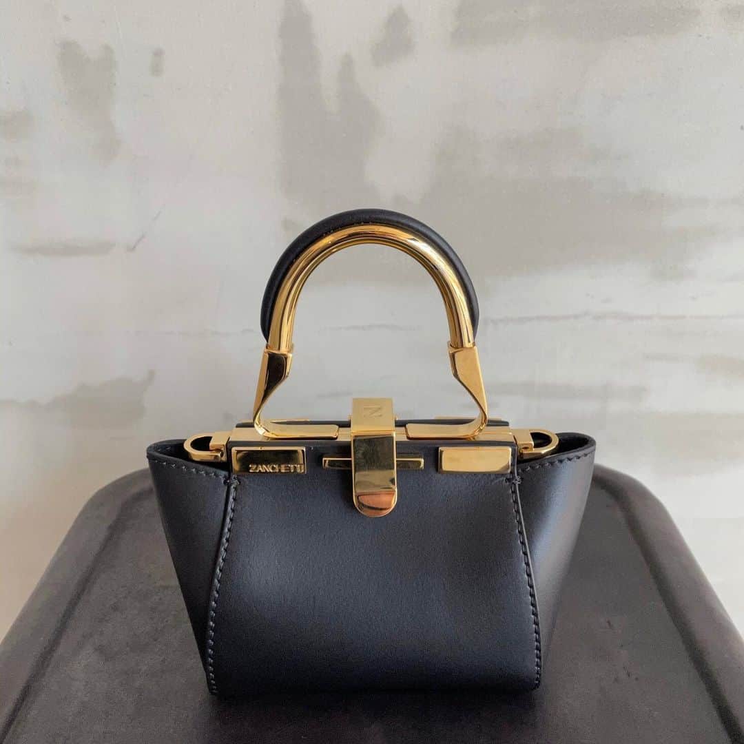 エリオポールのインスタグラム：「AMLETO SOFT CALF 3WAY NANO  　99.000 yen / ZANCHETTI  #ZANCHETTI #HELIOPOLE #エリオポール #21ss #springsummercollection」