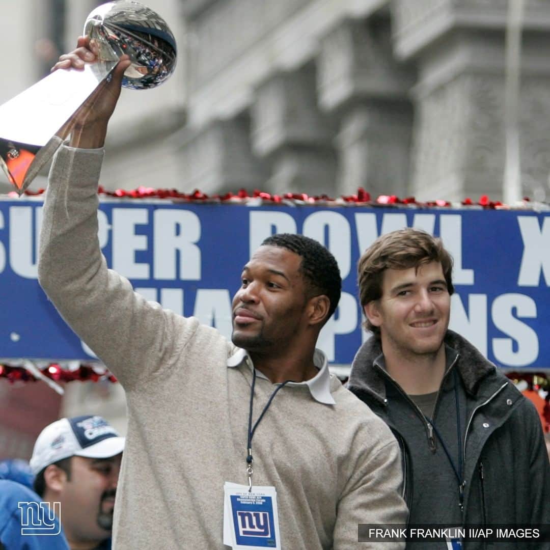 New York Giantsさんのインスタグラム写真 - (New York GiantsInstagram)「NYC after Super Bowl XLII 😎」2月6日 3時06分 - nygiants