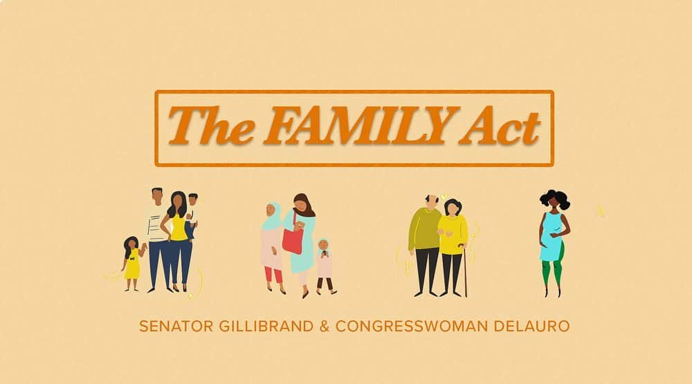 ソフィア・ブッシュのインスタグラム：「You should never be forced to choose between your health, or your family’s health, and your paycheck. Not during a pandemic, not ever. And if everyone was able to stay home when they or their family got sick? We could end this pandemic a LOT sooner. Forcing workers — especially women — to choose between their families and their paychecks is not new. And the strain is disproportionately placed on women of color, who are more likely to work at essential jobs but less likely to have access to paid leave. In December alone, over 154,000 WOC left the workforce. It's time to fix that. This pandemic has made it clearer than ever that we need universal paid leave. Thank you @kirstengillibrand and @rosa_delauro for introducing the #FAMILYAct to ensure every worker has access to #PaidLeave!! *Link to the full medium article in my stories*」