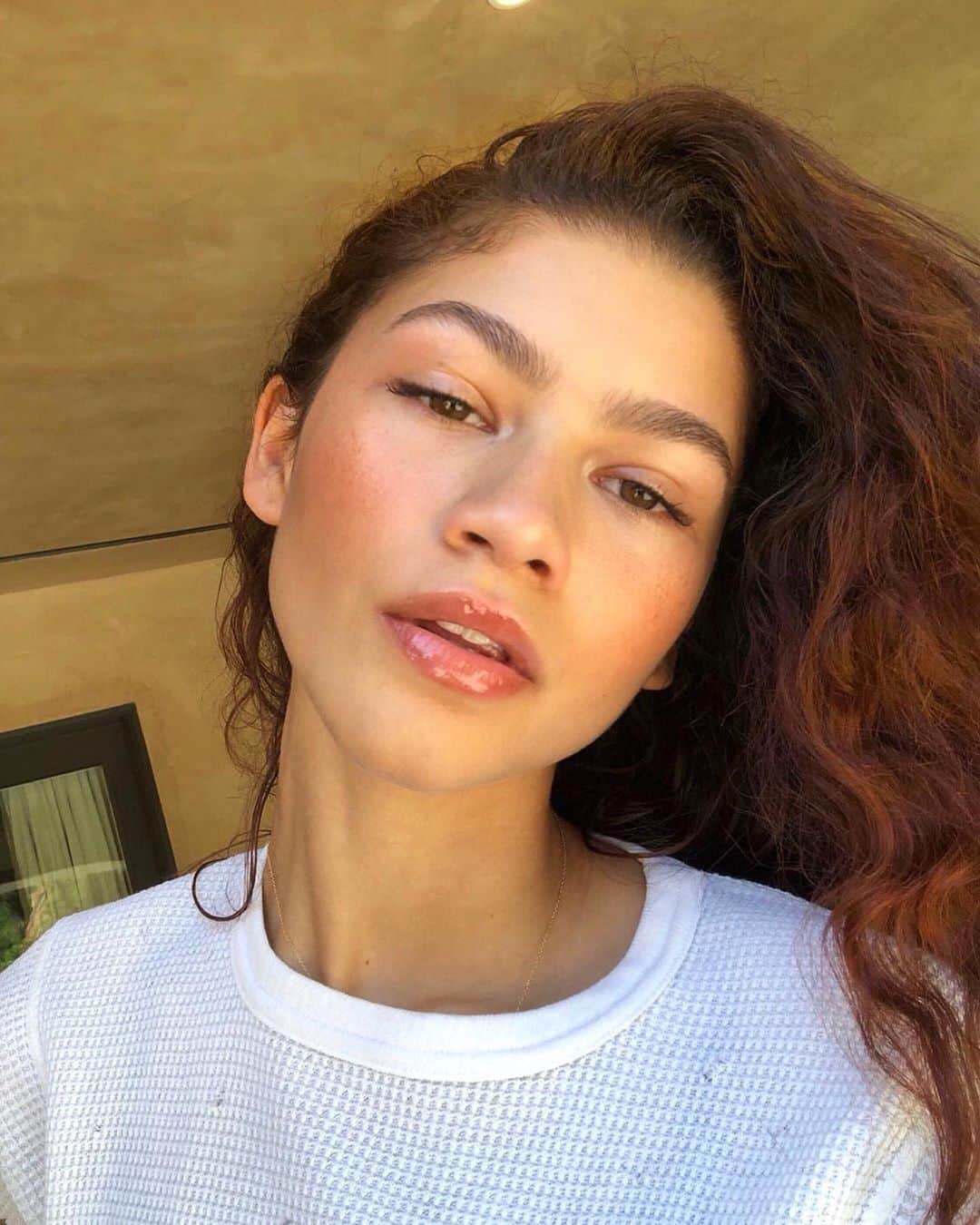 WHO WHAT WEARさんのインスタグラム写真 - (WHO WHAT WEARInstagram)「Z appreciation post because @malcolmandmariefilm is out today and I’m hyped. 💫 photos: @zendaya」2月6日 3時50分 - whowhatwear