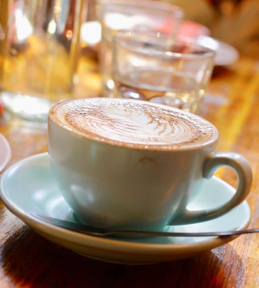 森田望智さんのインスタグラム写真 - (森田望智Instagram)「私の身体の水分量はほぼコーヒーと牛乳によって保たれている （嘘すぎ！好きって言いたいだけ） I love cafe latte☕️←」2月5日 19時16分 - misatomorita_official
