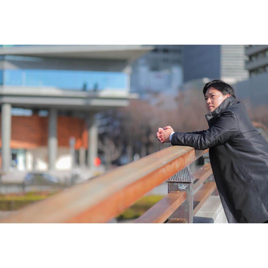 岩原大起さんのインスタグラム写真 - (岩原大起Instagram)「◣◥◣ポトレ企画 17人目◥◣◥  立田さん 大阪城公園周辺で撮影。  ポージングがうまい！ さすがですセンパイ！  >>>>>>>>>>>>>>>>>>>>>> そのほかの写真は ▶︎立田アナ @tatsuta.ytv  ▶︎アナ公式 @ytvana_official のアカウントでご覧いただけます <<<<<<<<<<<<<<<<<<<<<<  #ytv #読売テレビ #アナウンサー  #photography #photo #5dmarkiv  #portraitphotography #portrait  #東京カメラ部 #ポートレート  #立田恭三 #すまたん」2月5日 19時26分 - ytv_iwahara