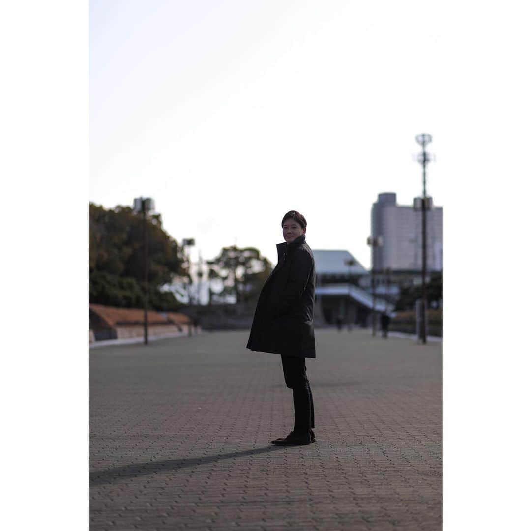 岩原大起さんのインスタグラム写真 - (岩原大起Instagram)「◣◥◣ポトレ企画 17人目◥◣◥  立田さん 大阪城公園周辺で撮影。  ポージングがうまい！ さすがですセンパイ！  >>>>>>>>>>>>>>>>>>>>>> そのほかの写真は ▶︎立田アナ @tatsuta.ytv  ▶︎アナ公式 @ytvana_official のアカウントでご覧いただけます <<<<<<<<<<<<<<<<<<<<<<  #ytv #読売テレビ #アナウンサー  #photography #photo #5dmarkiv  #portraitphotography #portrait  #東京カメラ部 #ポートレート  #立田恭三 #すまたん」2月5日 19時26分 - ytv_iwahara