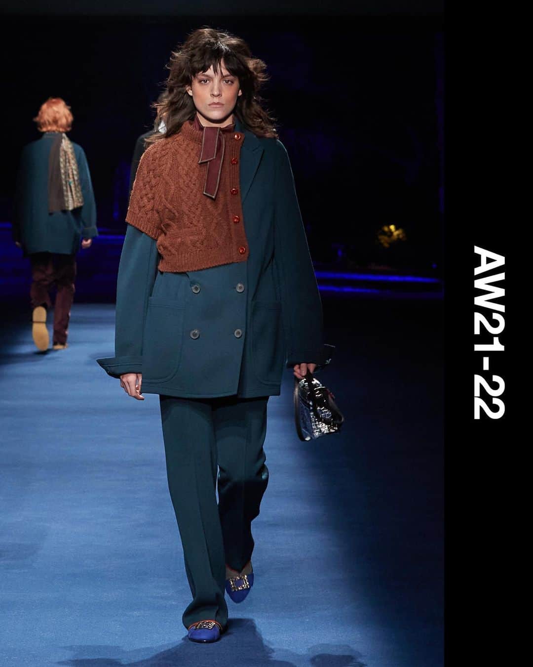 のインスタグラム：「﻿ ﻿ kolor Autumn Winter 2021-22﻿ Men's & Women's Collection﻿ ﻿ ﻿ #kolor #kolorofficial #KLRFW21 #aw21」