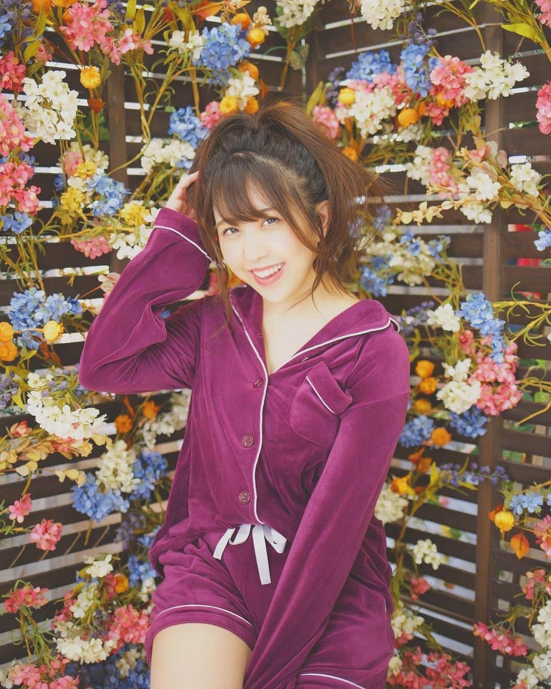 井上麗夢のインスタグラム：「2021.2.5﻿ ﻿ 肝臓の手術をしてから3年🎈﻿ 新しい井上麗夢の2歳のお誕生日です！﻿ ﻿ ﻿ たくさんたくさん﻿ がんばったね、3年前の自分😤✨﻿ そのおかげで今日も元気に生きてます！﻿ ﻿ ﻿ ﻿ 本当に、この手術をしてから﻿ すっごく人生も変わったんだ。﻿ この3年て全然違うものをみてきたし﻿ 出会ってきたし、目まぐるしかった。﻿ ﻿ ﻿ ﻿ けど、今年からもまだまだたくさんたくさん﻿ 新しいことだらけなので﻿ 楽しみにしててね🙋‍♀️🙋‍♀️🙋‍♀️﻿ ﻿ ﻿ これからも2/5は大事な日なのです☺️🎉﻿ ﻿ ﻿ ﻿ ﻿ __________﻿ ﻿ 【YouTube】﻿ ﻿ 2/14(日)20:00〜START﻿ 毎週、金日更新﻿ ﻿ 女子が吐露する「とろトーク」﻿ ただ、お酒飲んで喋ってる﻿ 私たちが楽しいだけのチャンネルです🥰❤️﻿ ﻿ ﻿ プロフィールトップページからリンク飛べます🙆‍♀️❤️﻿ ﻿ 「とろチャンネル」﻿ で検索するとたくさんでてきちゃうから﻿ 大変かもしれないけど、、笑笑﻿ 見つけてチャンネル登録してもらえたら﻿ とってもうれしいなー！！﻿ ﻿ ﻿ お題のストックは50個以上！﻿ めちゃくちゃに喋り倒して﻿ 飲み倒します！！！！﻿ ﻿ ﻿ __________﻿ ﻿ ﻿ ﻿ Twitter:@Remu_19﻿ ﻿ ﻿ ﻿ #カメラ女子 #カメラ女子部 #ipone #東京写真部 #写真部 #instagood  #olympuspen #写真好きな人と繋がりたい  #写真を撮るのが好きな人と繋がりたい  #カメラ好きな人と繋がりたい #カメラマン募集 #ファインダー越しの私の世界  #フィルター越しの私の世界 #ポートレート #ポートレートモデル #女優 #井上麗夢　#YouTube #ダイエット #写真集 #被写体モデル #被写体 #撮影会モデル #撮影会 #断捨離　#腹腔鏡手術」