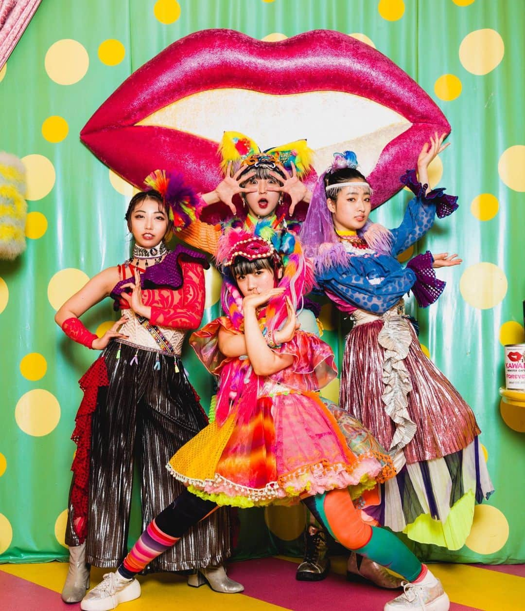 YU-KAさんのインスタグラム写真 - (YU-KAInstagram)「🌈  KAWAII MONSTER CAFE  たくさんの素敵な出逢いがあり たくさんの特別な経験をさせて頂きました このエンターテインメントの一部になれたこと とても誇りに思います。  ありがとうございました！！」2月5日 19時46分 - yuka19981114