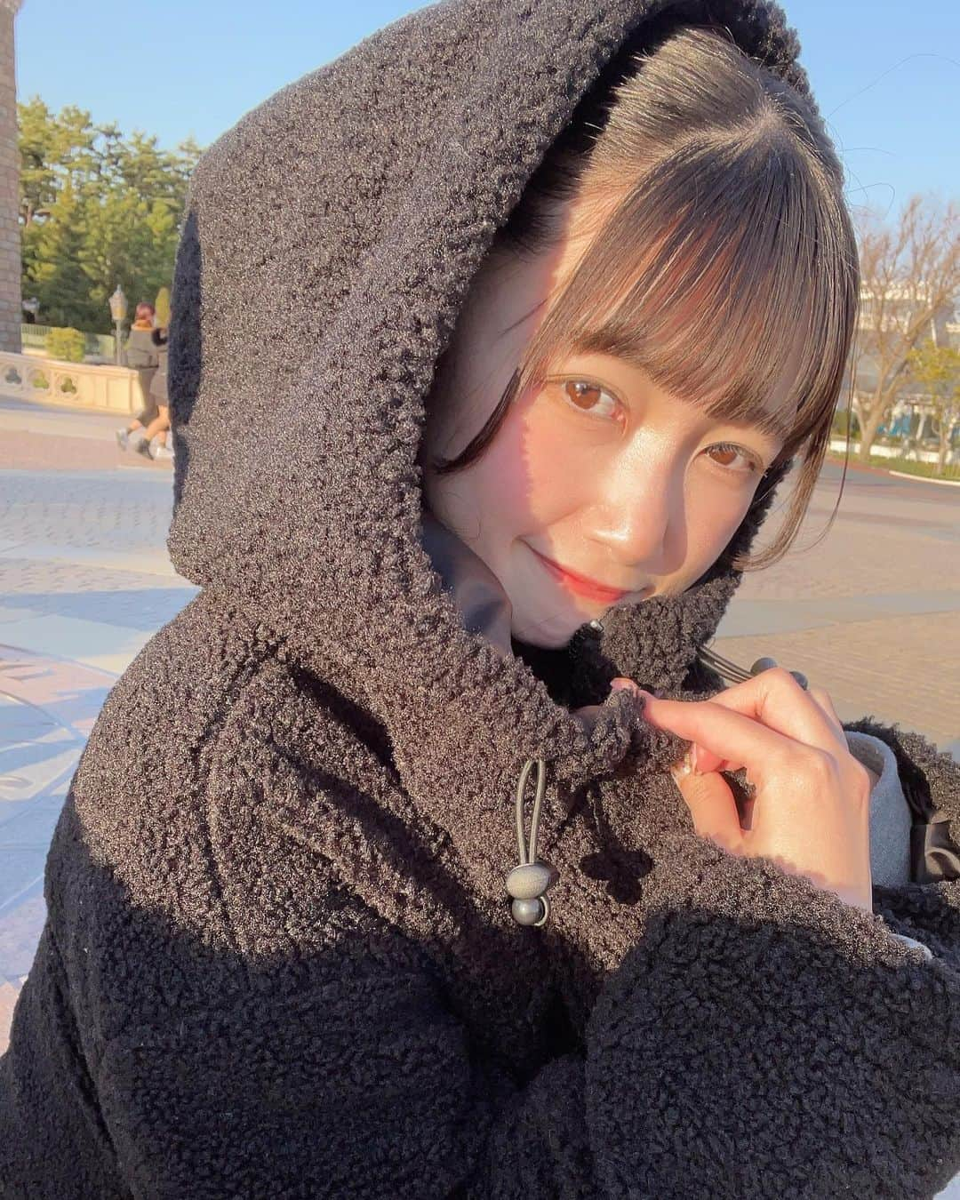 七瀬ひなたさんのインスタグラム写真 - (七瀬ひなたInstagram)「ひなたぼっこしよ〜よ〜〜〜〜☁  #アイドル #地下アイドル #ヘアアレンジ #編み込みアレンジ #シースルーバング #ぱっつん前髪  #ポニーテール #イコラブ #いいね返し #いいねした人全員フォローする #黒髪 #衣装 #アイドル衣装 #日向坂46 #乃木坂46 #自撮り界隈 #自撮り #自撮り女子 #写真好きな人と繋がりたい #ファインダー越しの私の世界 #被写体モデル  #白加工 #淡色女子 #サロモ  #ツインテール #プリント倶楽部 #量産型 #地雷女 #ぱっつん前髪 #自然光」2月5日 19時42分 - elsy_hinata