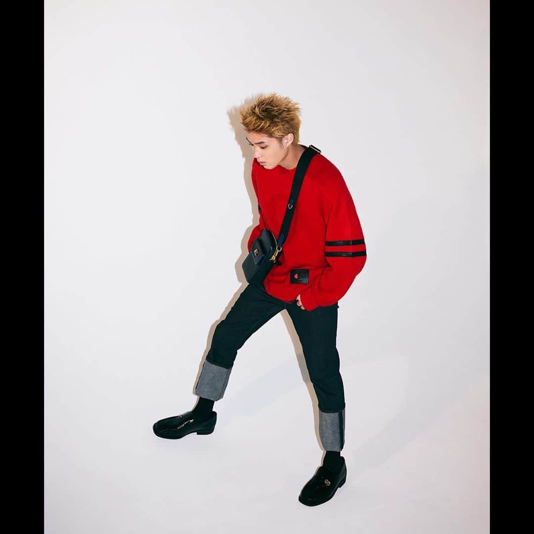 磯村勇斗のインスタグラム：「. GQ JAPAN / Condé Nast Japan 2021  Coach x Champion コレクション  @Coach #CoachNY #CoachxChampion」