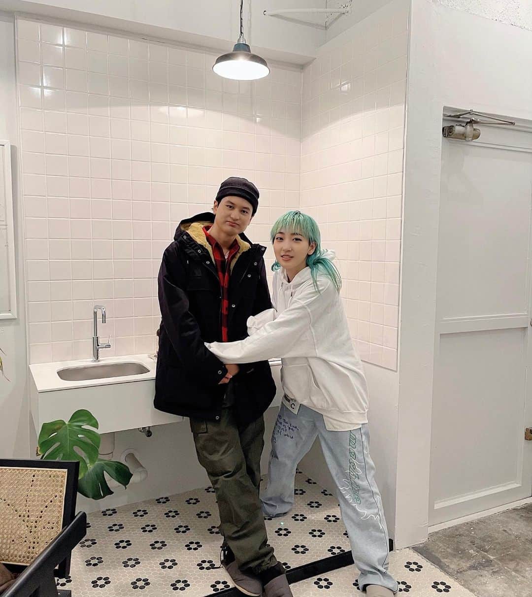 あっこのインスタグラム：「バラバラのまんま共存」