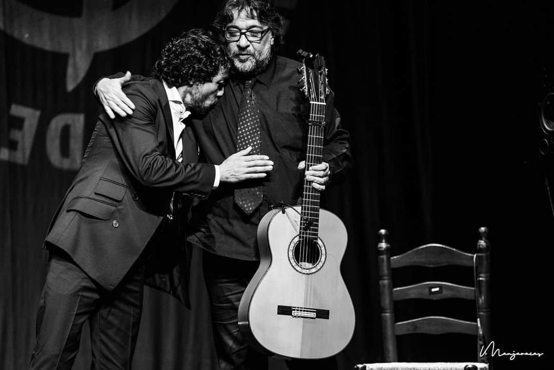 DeFlamenco.comさんのインスタグラム写真 - (DeFlamenco.comInstagram)「Migue Lavi & Manuel Parrilla en el Círculo Flamenco de Madrid, anoche en @teatroflamadrid  @flamencomad  @miguel_lavii   #flamenco #deflamenco #cante #canteflamenco #madridflamenco #flamencomadrid   📷 @manjavacas.flamenco」2月5日 20時43分 - deflamenco
