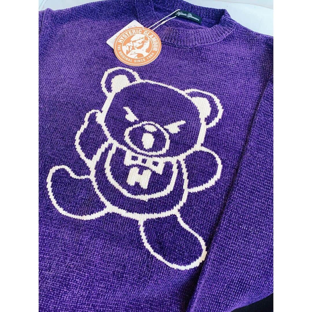 丹羽麻由美さんのインスタグラム写真 - (丹羽麻由美Instagram)「2021年2月5日💜  楽しみにしていたセーターが届きました✨  子どもの頃はヒスミニを愛用させていただいていましたが(もちろん母のセンスで💜)ここ何年かは @hystericglamour_official も愛用させていただいております☺️🙏🏼  このヒステリックベアも好き💜  あきさん @aki_hrgc いつもありがとうございます💜  #hystericglamour  #purple  #knit  #hystericbear  #favorite」2月5日 20時45分 - mayumi912