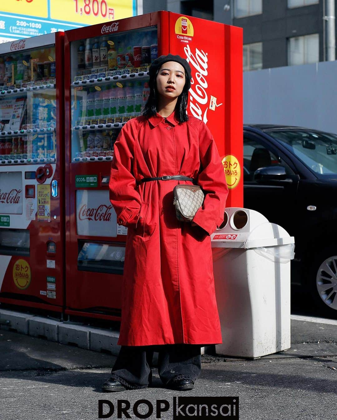 Droptokyoさんのインスタグラム写真 - (DroptokyoInstagram)「KANSAI STREET STYLES @drop_kansai  #streetstyle#droptokyo#kansai#osaka#japan#streetscene#streetfashion#streetwear#streetculture#fashion#関西#大阪#ストリートファッション#fashion#コーディネート#tokyofashion#japanfashion Photography: @kyoheihattori」2月5日 21時01分 - drop_tokyo