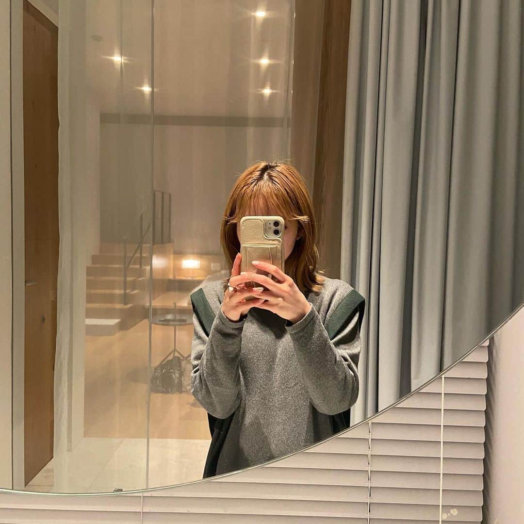 塩川裕美のインスタグラム：「. . 時差だけど、泊まったお宿すてきだった🌿 . .」