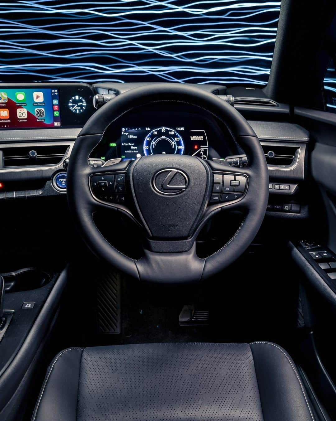 Lexus UKさんのインスタグラム写真 - (Lexus UKInstagram)「How does it feel to sit behind the wheel of the new all-electric #LexusUX 300e?  #Design #CarDesign #Automotive #Lexus #LuxuryTravel #CarsofInstagram #Technology」2月5日 22時30分 - lexusuk