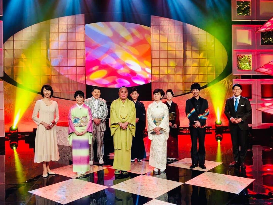 松阪ゆうきのインスタグラム：「本日は松阪ゆうきオンエアまつり‼️  ラジオ📻にテレビ📺に 平日ではありましたが 皆さまありがとうございました♪  明日は、 TBSラジオ📻 『大沢悠里のゆうゆうワイド土曜日版』に浜圭介先生とチラッと生出演予定です！  是非15:00〜 TBSラジオ📻をお聴きくださいね💖  ゆうき♪  #松阪ゆうき #nhkラジオ第一 #民謡をどうぞ #bsテレ東 #徳光和夫の名曲にっぽん #bstbs #未来へつなぐにっぽんの歌魂」