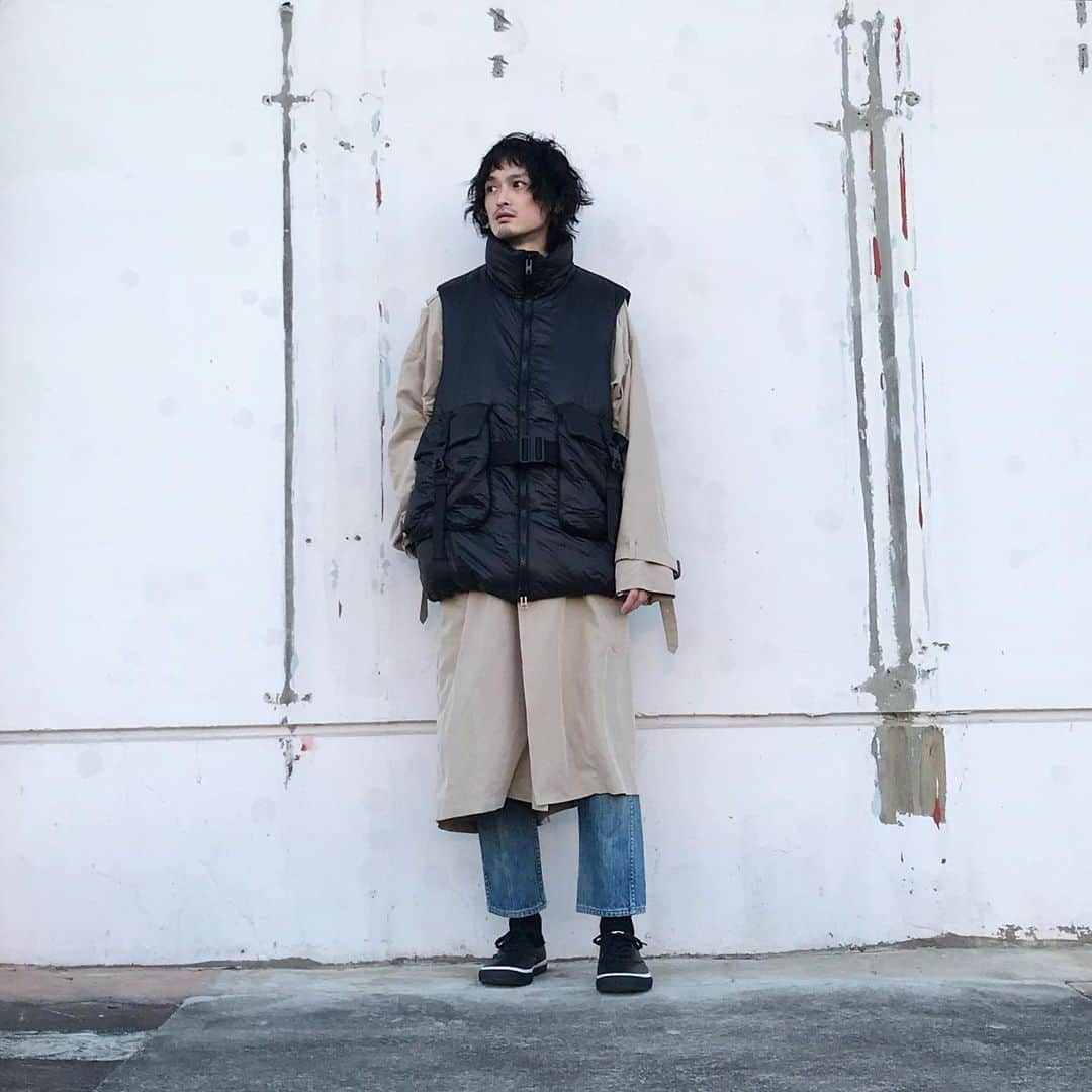 君嶋麻耶のインスタグラム：「春に向けて #y3 #yohjiyamamoto #iroquois  #fashion #mensfashion #used #vintage #cordinate #コーディネート #コーデ #ファッション #メンズファッション #ユーズド #ヴィンテージ #usedclothing #古着 . ファッションに関する オンラインサロンでは 質問にもお答えしています」