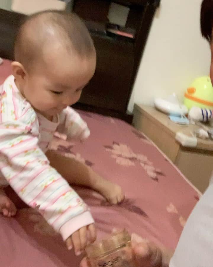 郭俊麟のインスタグラム：「貪吃😋」