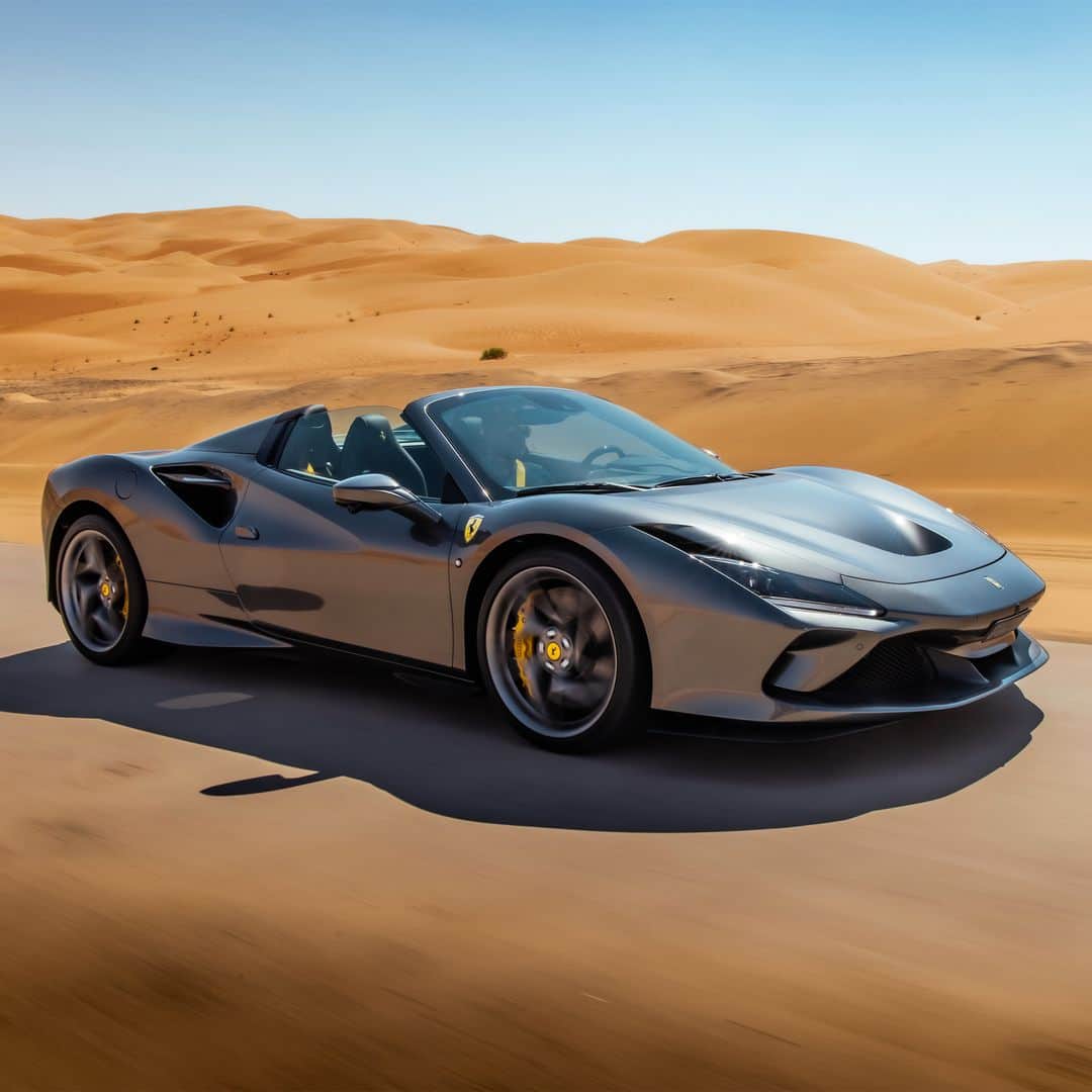 フェラーリさんのインスタグラム写真 - (フェラーリInstagram)「A powerful mirage. Experiencing the 720cv V8 turbo engine of the #FerrariF8Spider and the #FerrariF8Tributo in the midst of majestic sand dunes.⁣ #Ferrari #DrivingFerrari」2月6日 0時33分 - ferrari